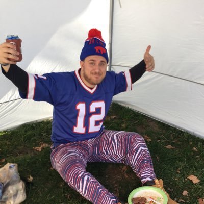 JustinLee1808's profile picture. Just livin life one tweet at a time...