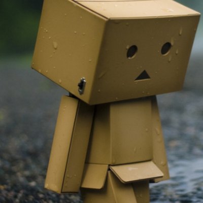Kyle on Twitter: "Welp, @voxdotcom just removed the "Lyle Reacts to the Verge's PC Build Video" claiming copyright violation and @YouTube, without warning, felt that was deserving of a strike against the