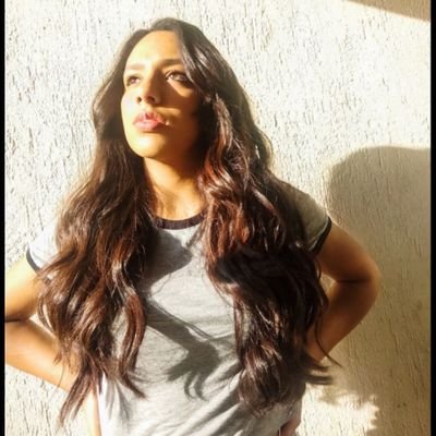 larilaris10's profile picture. https://t.co/9q2EyXUuL4