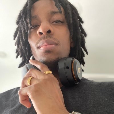 Christian, entrepreneur, artist, dancer, gamer. Love God, Love People. Connect with me. Ezekiel 18:23