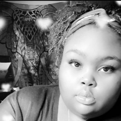 Teacher 🔁 Lifelong Learner 📚📖| Lover of: Tech 💻🖥📱⌚️| @PaperMate Pens🖊| Elephants 🐘| #WEBOalumna 🧡🖤🐅| #UTArlingtonalumna💙🤍🧡 ✝️☮️💟
