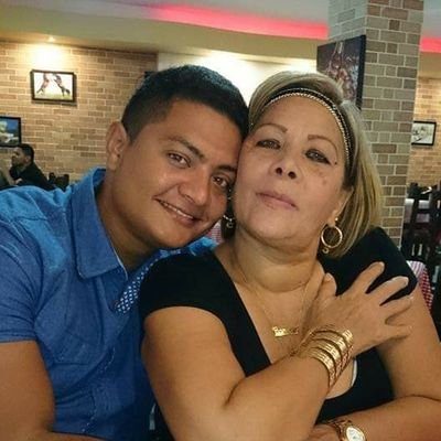Lo que separa los sueños de la realidad, son tus acciones.