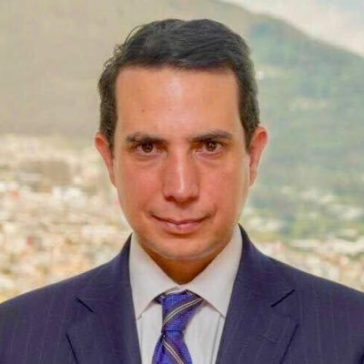 Socio de @Tobar_ZVS y Director de @FrontconsultEC, líder de la unidad de Seguros, Compliance y Buen Gobierno Corporativo, Franquicias y Nuevos Negocios.