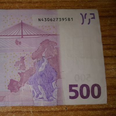 BatiCubukcu's profile picture. I'm glad this all means nothing.