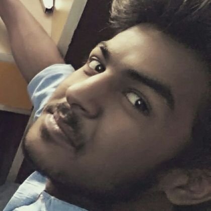 VeenitK95881138's profile picture. Internet_insect 🤓