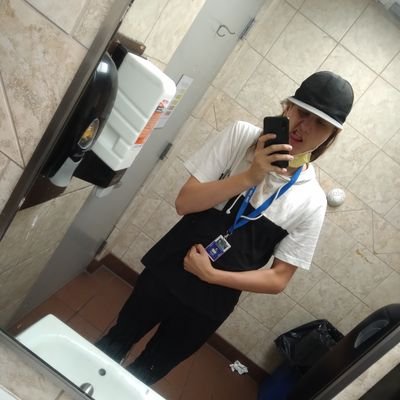 yes I'm the real pizzahaet
24
#nolivesmatterihopeweallgetnuked
Elmoist