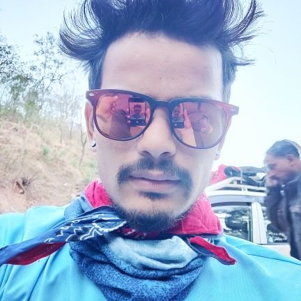 ganeshpapola's profile picture. 🌱 vegan ☘️