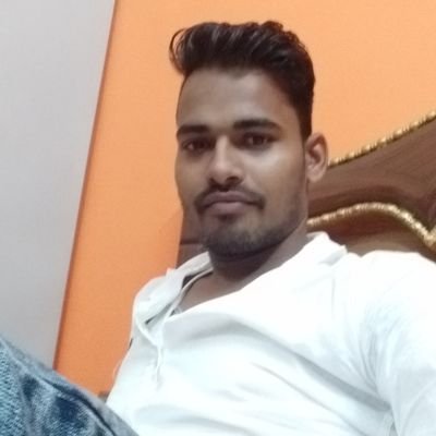 सफलता हमे दूनिया से परिचय करवाती है और असफलता दूनिया का परिचय हमसे करवाती है ||