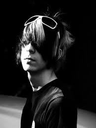 new in city ,with no knowledge , no frinds, lonlie I HAVE ONLY  LOVE