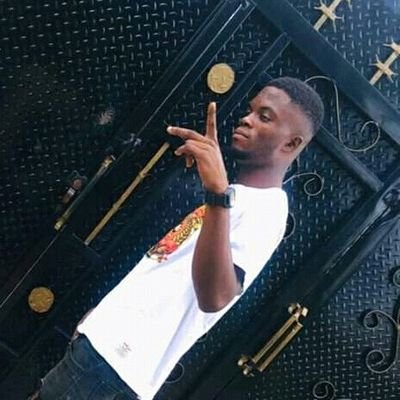 Andreee72494909's profile picture. learn to take risk