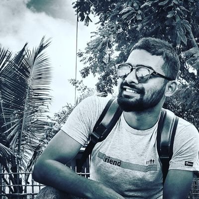 সুবহানাল্লাহ, আলহামদুলিল্লাহ, আল্লাহু আকবর।