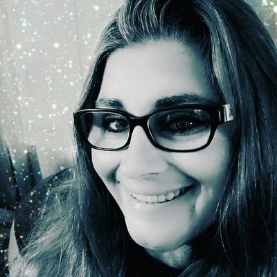 sheshebh's profile picture. 