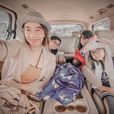 Travel/Foodie/Selfie everything I love in this world. And the most expensive gift's from Al-mighty... my precious 💎 three kids