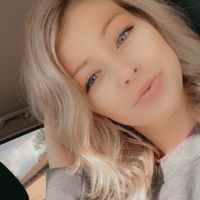 Mama of 2. Wife life. 25. Happy & humble. ♡