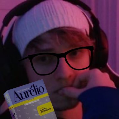 Sobrevivendo na internet; Partner; YouTuber e Streamer (Twitch). Às vezes faço lives aqui, oh: https://t.co/1XPYZwoG89 Contato: rildomarcoscarneiro2003@gmail.com