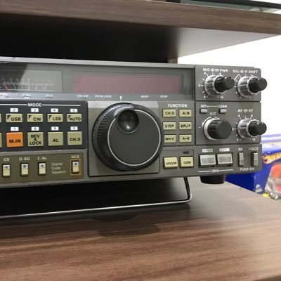 budhiboeas's profile picture. menjadi diri sendiri dan berani bertindak