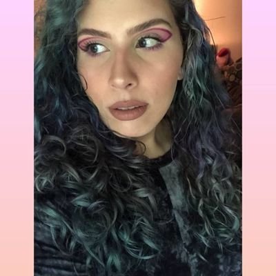 JayFluffster's profile picture. Jen ♥ | Uruguayan/Brazilian | Video Producer | bi, bi, bi | #RU18