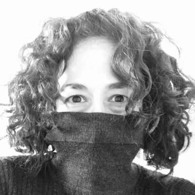 Storyteller & fixer / Create, construct, connect / Oxford comma activist / DC is home / Views are my own.