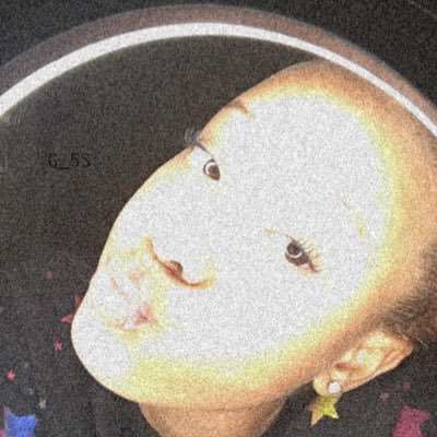 Instagram acc 💕 - main ; @dabraaatt.nii🤍 - back up ; n.iiicy😚 - if uu come across this page follow me duh 🥰