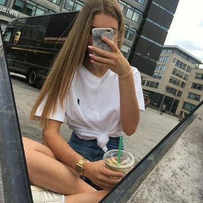 tthaisad's profile picture. vent acc