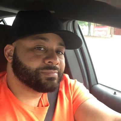 RobertH45478013's profile picture. Full-time grinder part-time superhero