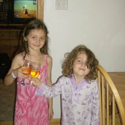 Kimball_Elyssa's profile picture. Sc&IG: elyssa_beth