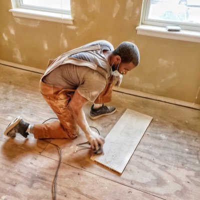 God fearing Christian, entrepreneur, and investor. I help people buy their first property, 7 figure real estate portfolio, and financial literacy advocate