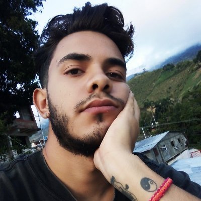 jessermendez13's profile picture. 13