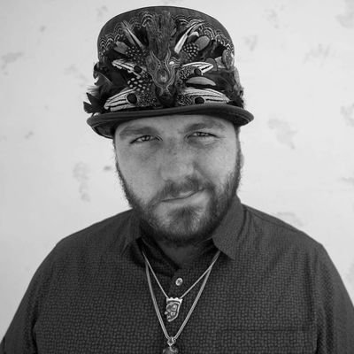 Graphic Designer, Marketing Expert, Music Producer, Writer, Crypto & NFTs --Utilizes AI
Hottrax | Rawthentic | Lapsus | 303Lovers
@SlightlySizzled Label Owner