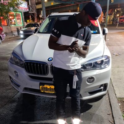 MrYoung_SpendIt's profile picture. Lil uziii