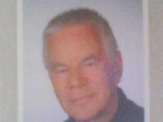 Murkowski's profile picture. Jahrgang 40, Gelsenkirchen,44 Umzug nach Bad Lippspringe,
Fachschulreife und Studium in Paderborn E-Techn. Ab 69 berufl. als E-Ing
Bielefeld,-----Düsseldorf.