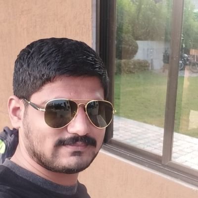 AnilBaldaniya4's profile picture. Reedig