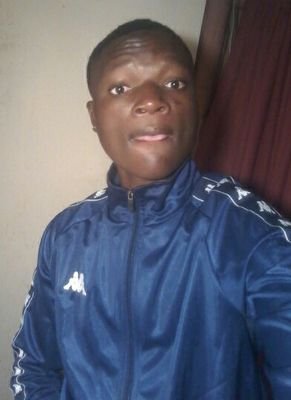 fogolzh's profile picture. laughing is my hobby