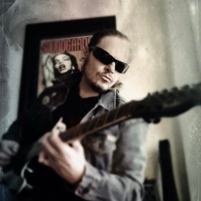 Sr. Game Designer / Creative Outcast / Grunged Guitarist / Ocean Swimmer / ObsessiVania / @Sperasoft / @UnrealEngine / @WGAWest