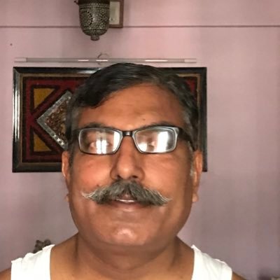 working last 25 years as German speaking tour Guide approved by Government of India Tourism Department.