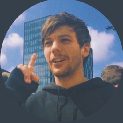 You’ll find me in the region of the summer stars backup: @mytinysunlouis