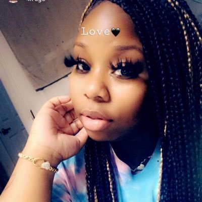 istingg's profile picture. SC 👻brittneyshantae | Love yourself. It is important to stay positive because beauty comes from the inside out.🤞🏾❤️