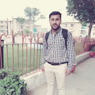 By Profession Im an Engineer
but I love Pak Army
Im a single person and searching for a nice peraon with good soul.😀