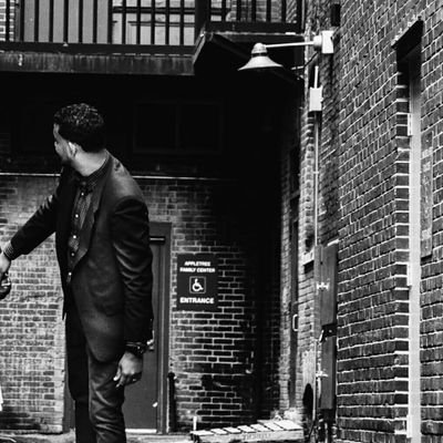 s_yobanni's profile picture. #AdAstraSpace.                                                  -WallStreet