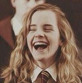 klarissst's profile picture. 