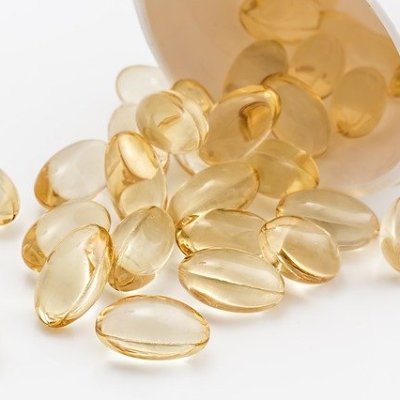 https://t.co/b182Y7ORhm Call to all govs in Covid-19: advise Vitamin D right now! Studies indicate low Vitamin D levels are associated with high severity of covid.