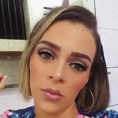 Amo a minha família 💞 AQUELE que habita no esconderijo do Altíssimo, à sombra do Omnipotente descansará. Salmos 91:1 🙌✝️