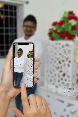 SantuMahto4's profile picture. Banker