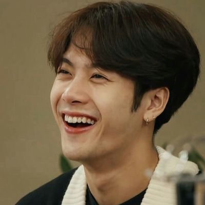 Yugyeom_ky's profile picture. foda né? kk