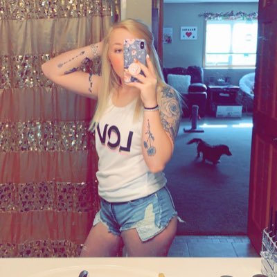 danitwd_'s profile picture. snapchat: dani_twd