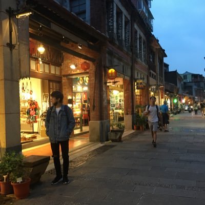 zenjhewei's profile picture. 🐵🙈🙉🙊🐒