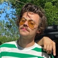 Eмιlια ◟̽◞̽ is seeing Harry❤ (@tinyboobear28) 's Twitter Profile