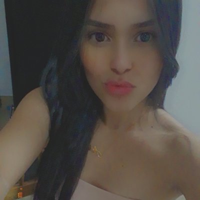 AleejandraMcc's profile picture. 19. Venezuela    Sigueme en mi otra cuenta @Aletuwuw Instagram: Aleejandramcc
