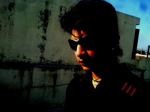 sidkiller99's profile picture. hey ppl...m sid...
m here to be lil bit social nd to make frndz...
help me out... ;-)