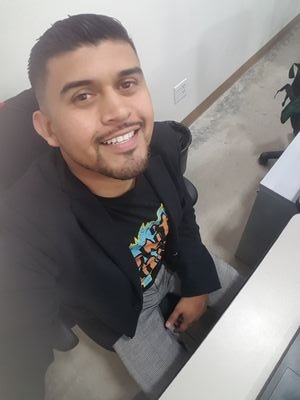 Manuel25951746's profile picture. bailar